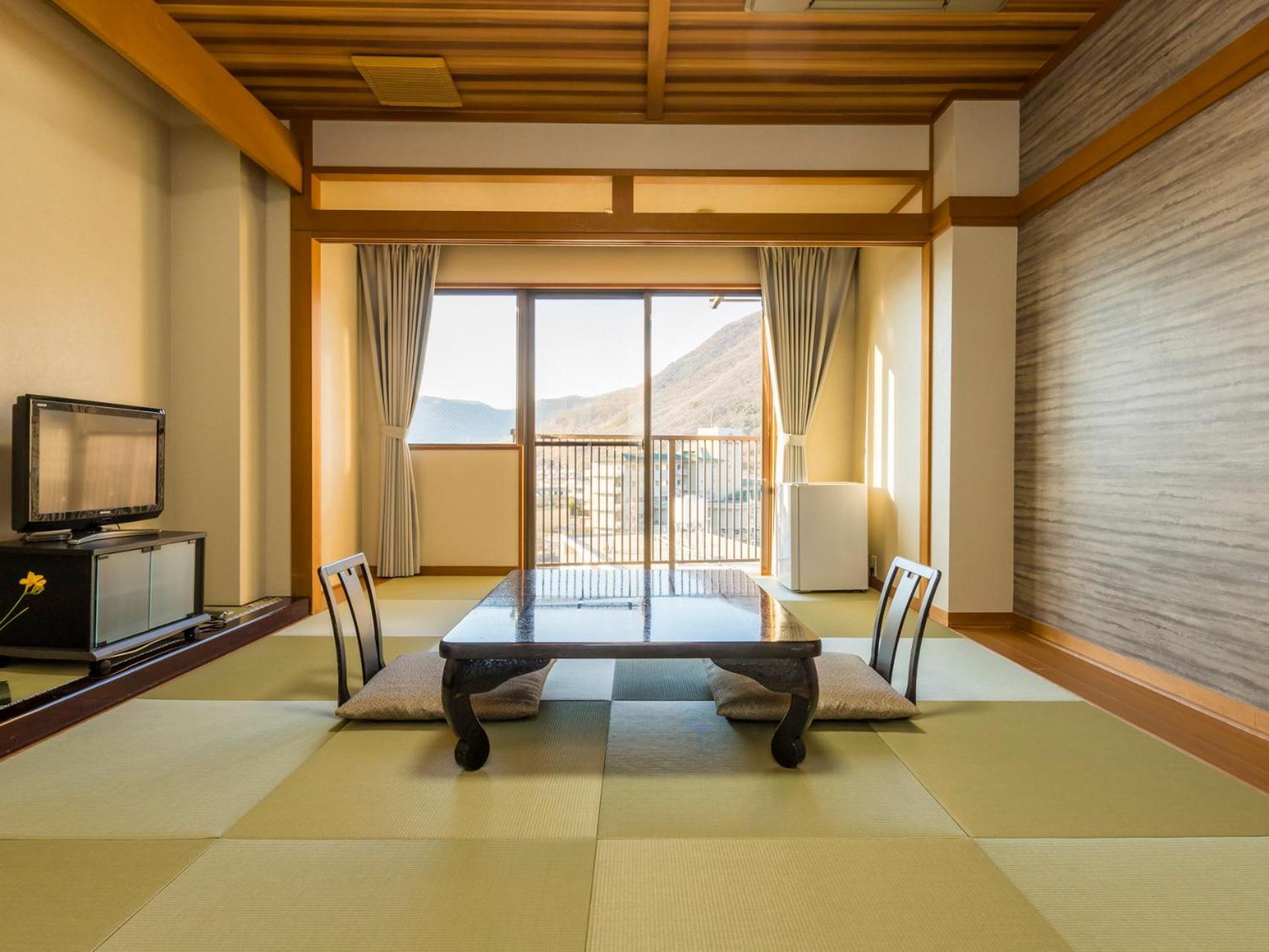 Japanese Onsen Ryokan Kohakuen Fuefuki Экстерьер фото